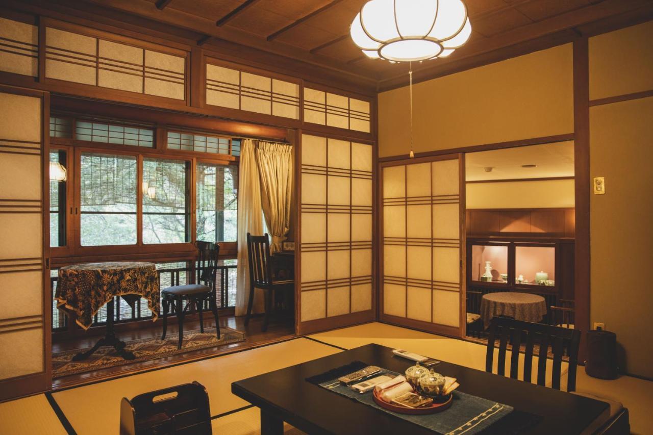 Arima Onsen Tocen Goshobo Kobe Exterior foto A traditional Japanese room